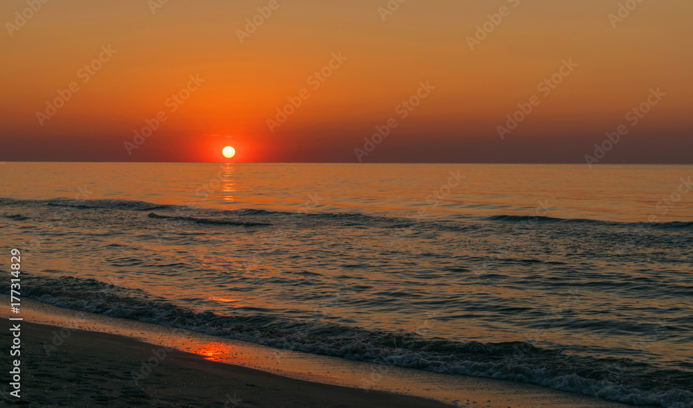 Sunrise on the sea Sunrise on the sea
