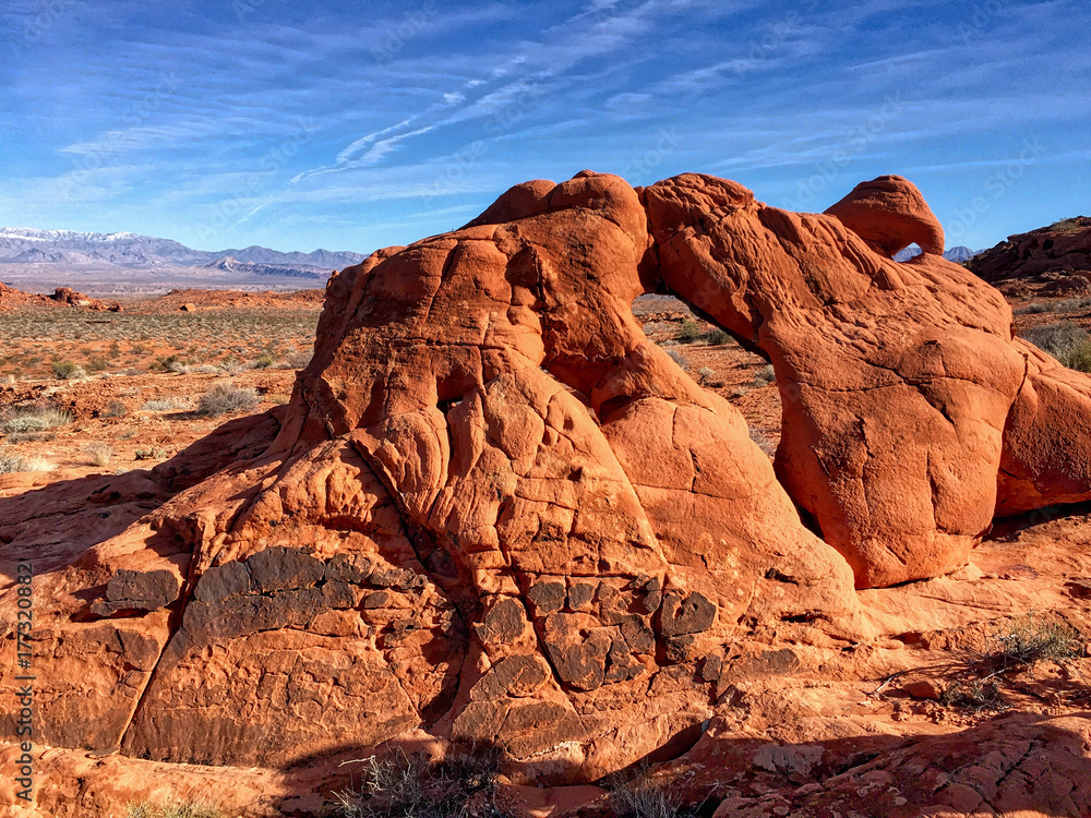 Sandstone Arch. Valley of Fire State Park