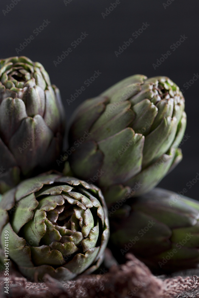 Fresh artichokes Fresh artichokes