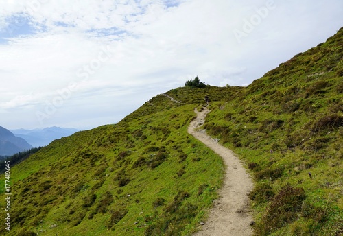 Wilder Kaisser massiv am hintersteiner see in tirol in Österreich