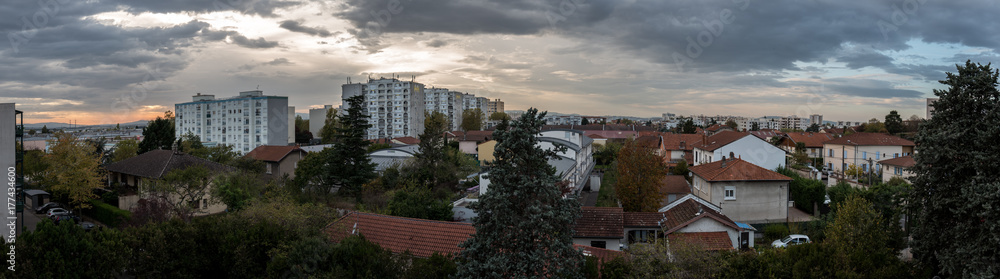 vue panoramique sur un quartier de Saint-Priest