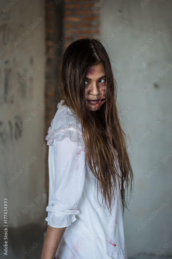 Portrait Zombie woman with bloody Portrait Zombie woman with bloody