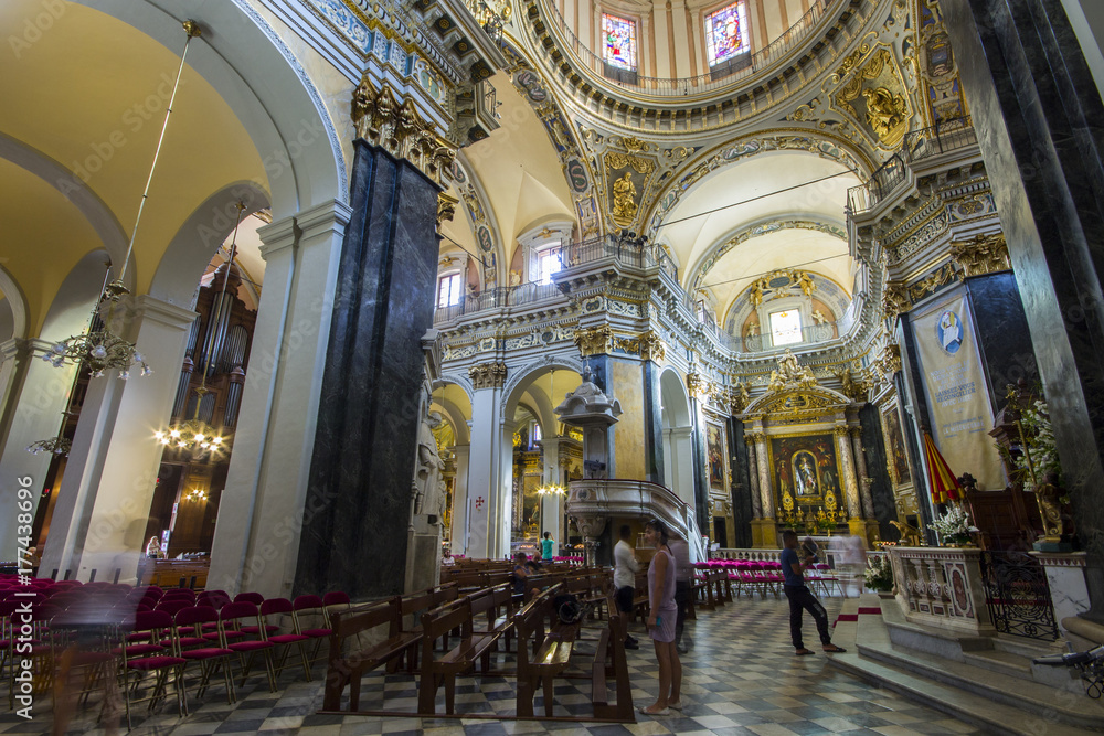 Obraz premium Nice Cathedral (Basilique-Cathedrale Sainte-Marie et Sainte-Reparate), located in the old town of Nice in the south of France and built in Baroque style