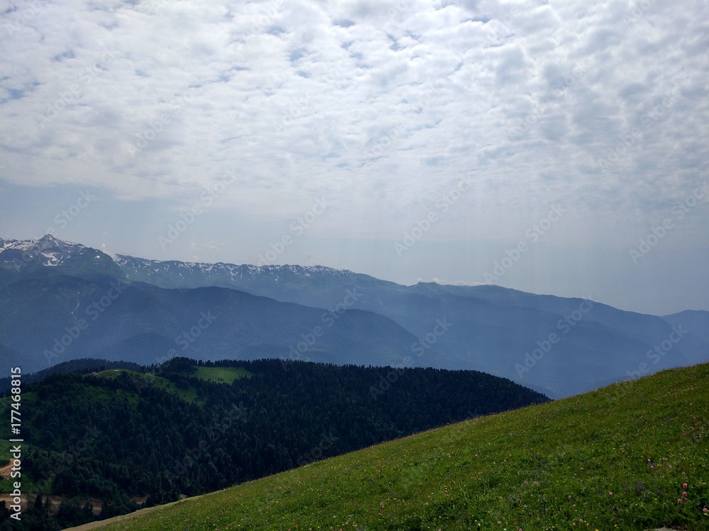 Obraz premium Mountain in Kaukasus, Red Valley, 2017
