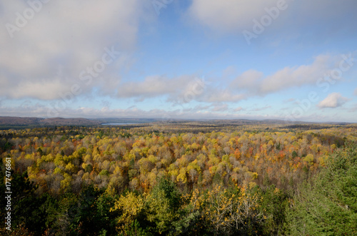 Hiking in Algonquin Provincial Park