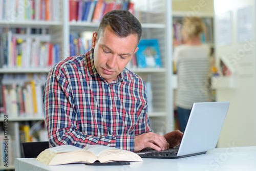 researcher in library