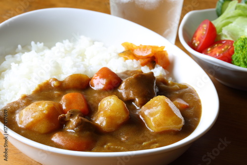 カレーライス　Japanese curry and rice