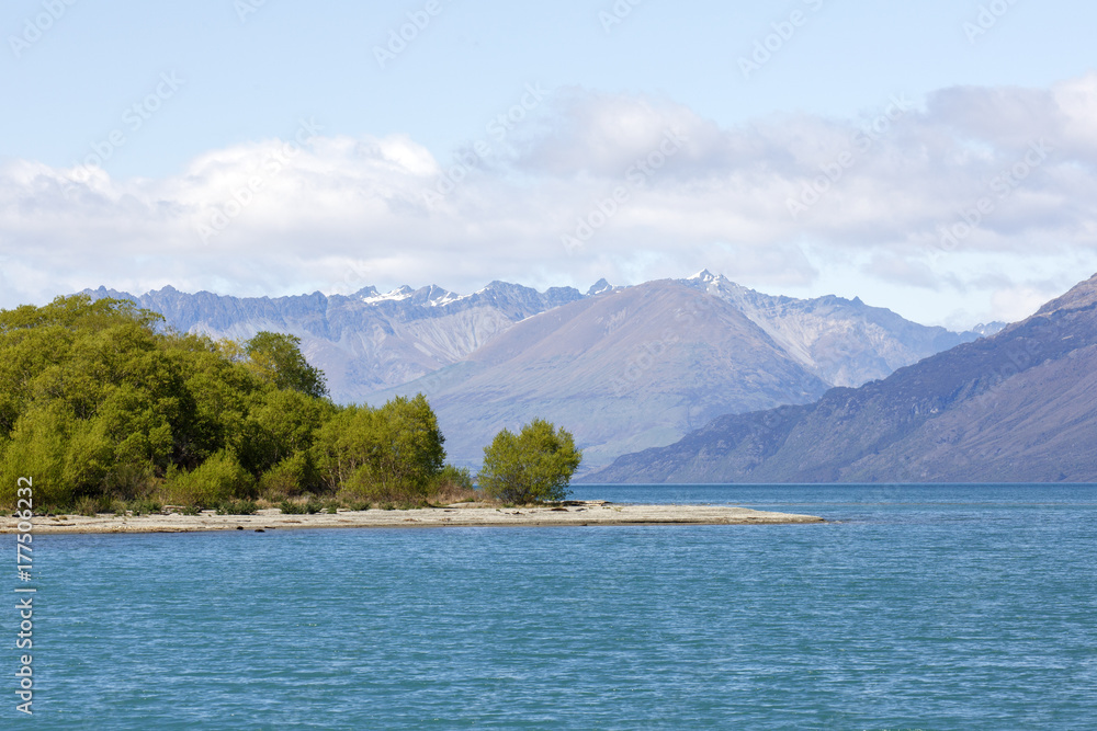 Lake Wakatipu on south Island - New Zealand
