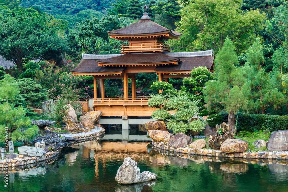 Blue Pond and Pavilion Bridge in Nan Lian garden, Hong kong
Blue Pond and Pavilion Bridge in Nan Lian garden, Hong kong