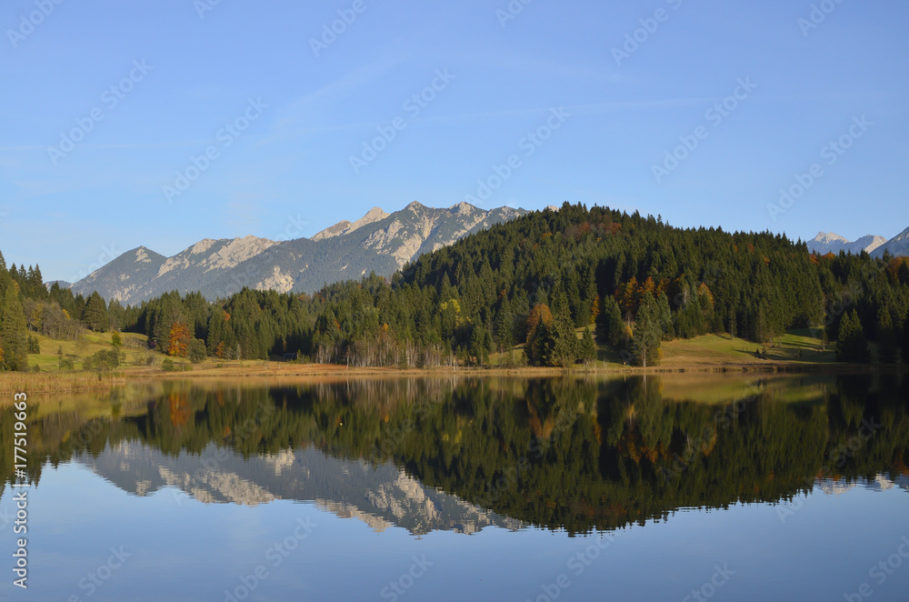 Wagenbrüchsee vor Karwendel bei Gerold, Klais