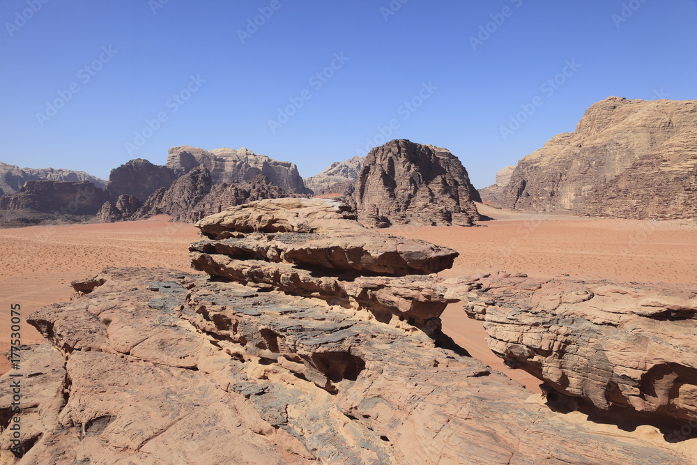 ワディ ラムのワダック石橋 Stock Photo Adobe Stock