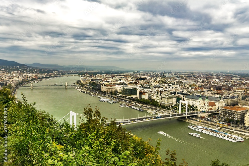 Budapests Brücken #1