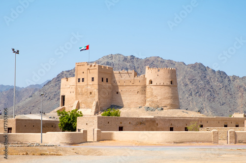Wallpaper Mural Fujairah Fort, United Arab Emirates Torontodigital.ca