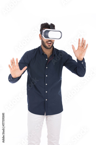 virtual reality © asem arab