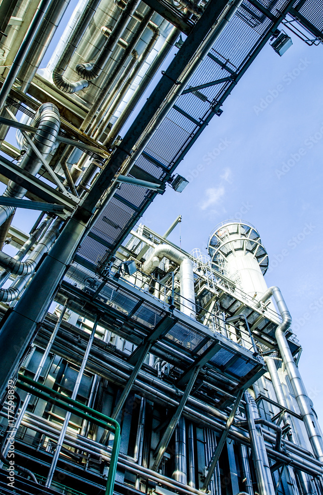 Obraz premium industrial with cloudy sky