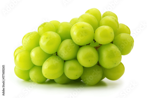 Εκτύπωση καμβά Well grown, green grape isolated on white background.