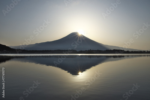 田貫湖のダイヤモンド富士 © Ｐｏｍ