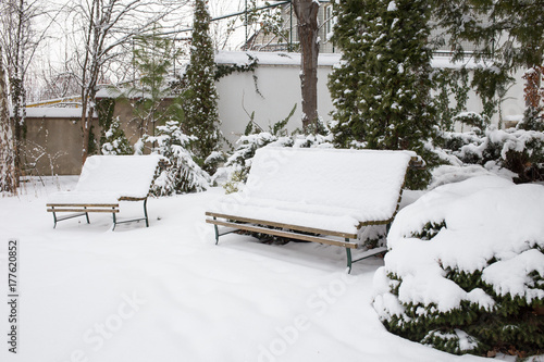 Wallpaper Mural Snow covered yard. Torontodigital.ca