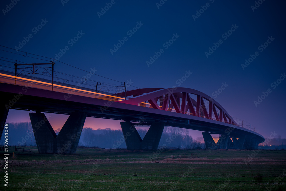 Hanzelijn, railway bridge over the ijssel near Zwolle