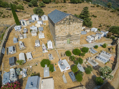 Romanische Kapelle San Raineru bei Montemaggiore / Montegrossu Balange Korsika photo