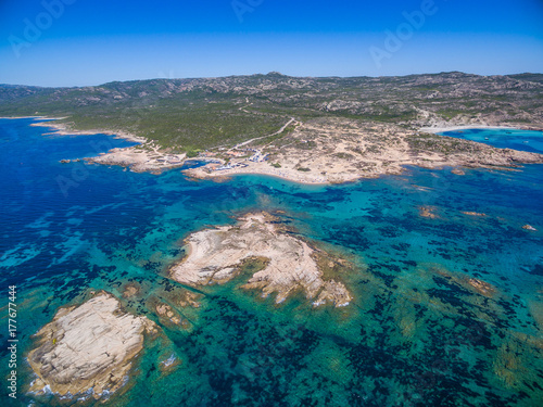 Fototapeta Naklejka Na Ścianę i Meble -  Strand von Tonnara im Süden der Insel Korsika