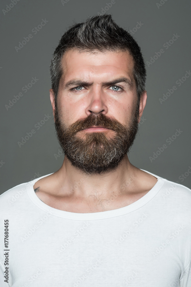 Obraz premium Hipster with serious face.