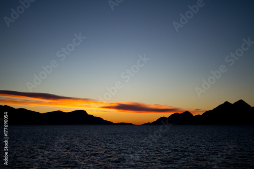 Northern Sunset in outer fjords © WilliamMikal