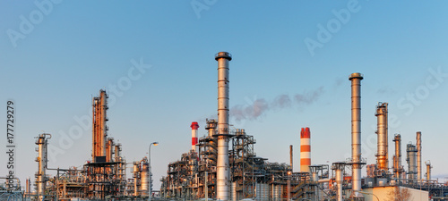 Factory with air pollution, Oil industry