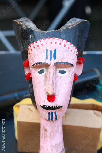 Canvas-taulu tete sculpte