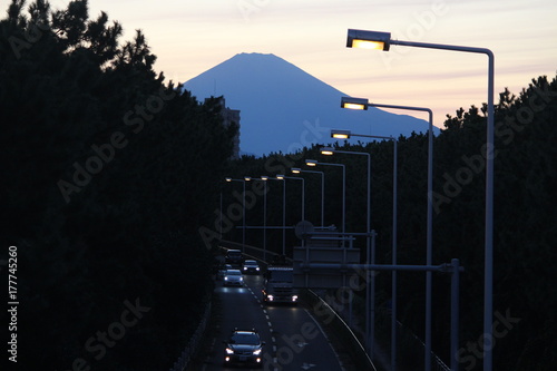 道路から見える富士山