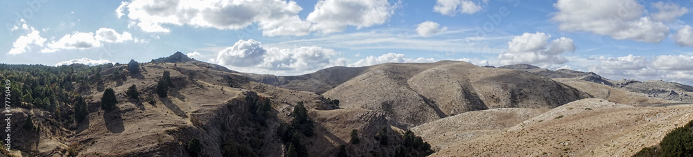 Sierra de la Hidalga en el parque natural sierra de las Nieves, Málaga