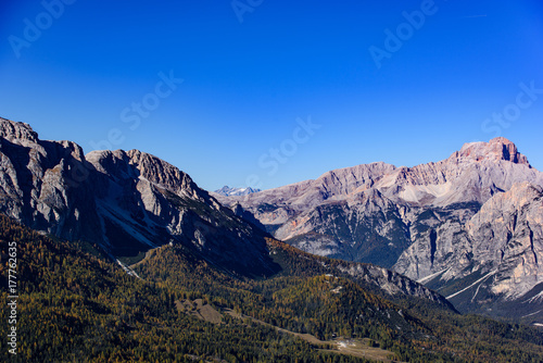 Golden Panoramas. Dolomites. © Nicola Simeoni