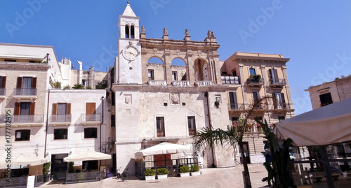 Europe, Italie, Bari, Pouilles, Puglia, Piazza Del Mercantile, Palazzo del Sedile, Italia photo