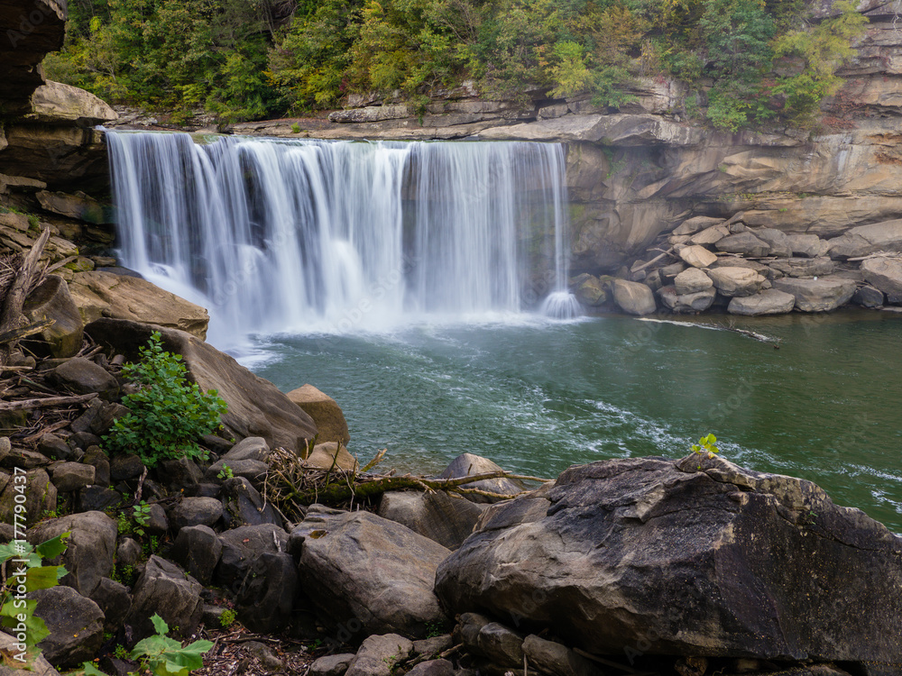 Fototapeta premium Cumberland Falls in Kentucky