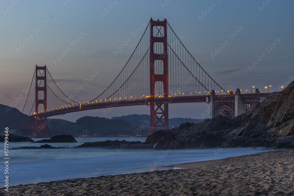 Golden Gate Bridge with Lights Golden Gate Bridge with Lights