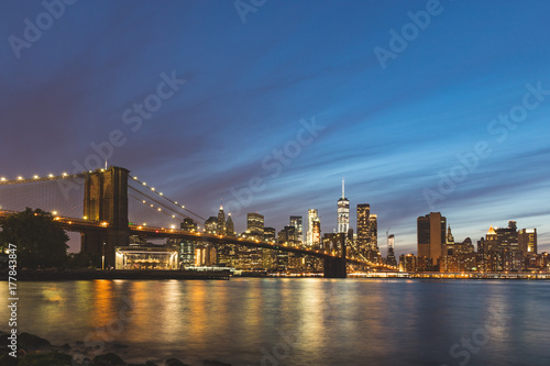 New York, Brooklyn bridge and downtown Manhattan