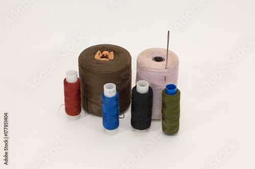 sewing thread photo