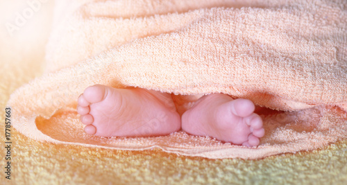 Baby feet © detshana