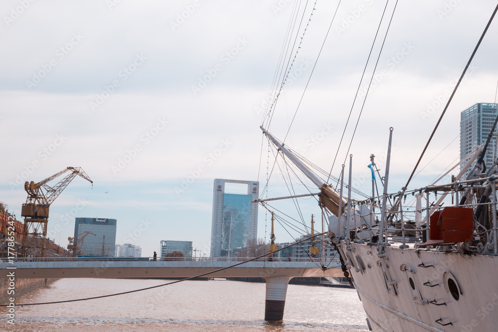 Fototapeta premium BUENOS AIRES, August 18, 2017 - Puerto Madero neighborhood, is a neighborhood of the Argentine capital in Buenos Aires, occupying a significant portion of the Rio de la Plata.
