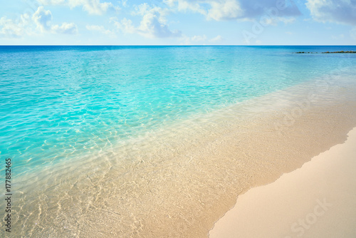 Caribbean turquoise beach clean waters © lunamarina