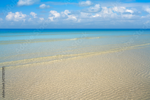 Fototapeta Naklejka Na Ścianę i Meble -  Caribbean turquoise perfect beach Riviera Maya