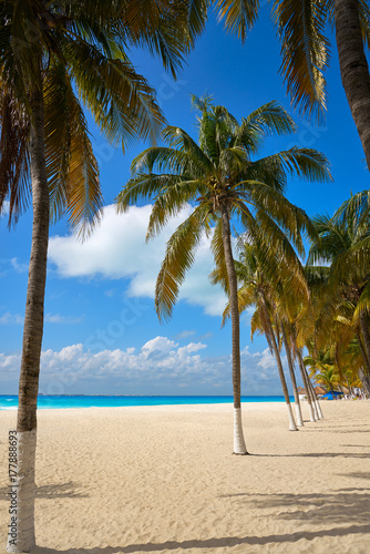 Isla Mujeres island Caribbean beach Mexico © lunamarina