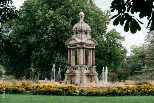 Photography Beautiful fountain in a park in Amsterdam