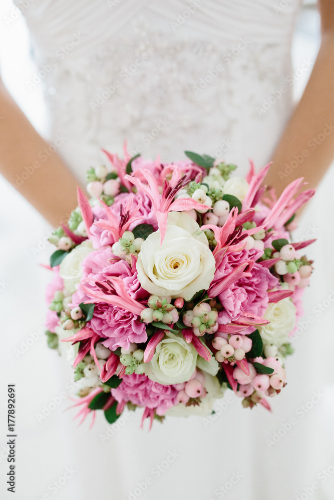 Beautiful pink and white bridal bouquet Beautiful pink and white bridal bouquet