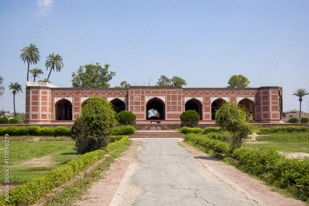 Quenn Noor Jehan's Tomb , Shah Dara, Lahore. Quenn Noor Jehan's Tomb , Shah Dara, Lahore.