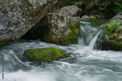 Fototapeta Naklejka Na Ścianę i Meble -  river waterfalls in the jungles with green mountains, Travel and Tourism in Crimea