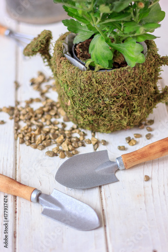 House planting equipment - ...