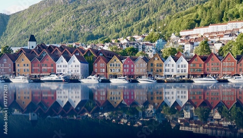 Reflejos de Bergen. Noruega