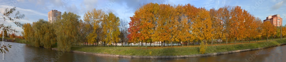 Naklejka premium Traditional Autumn Nature Panorama.