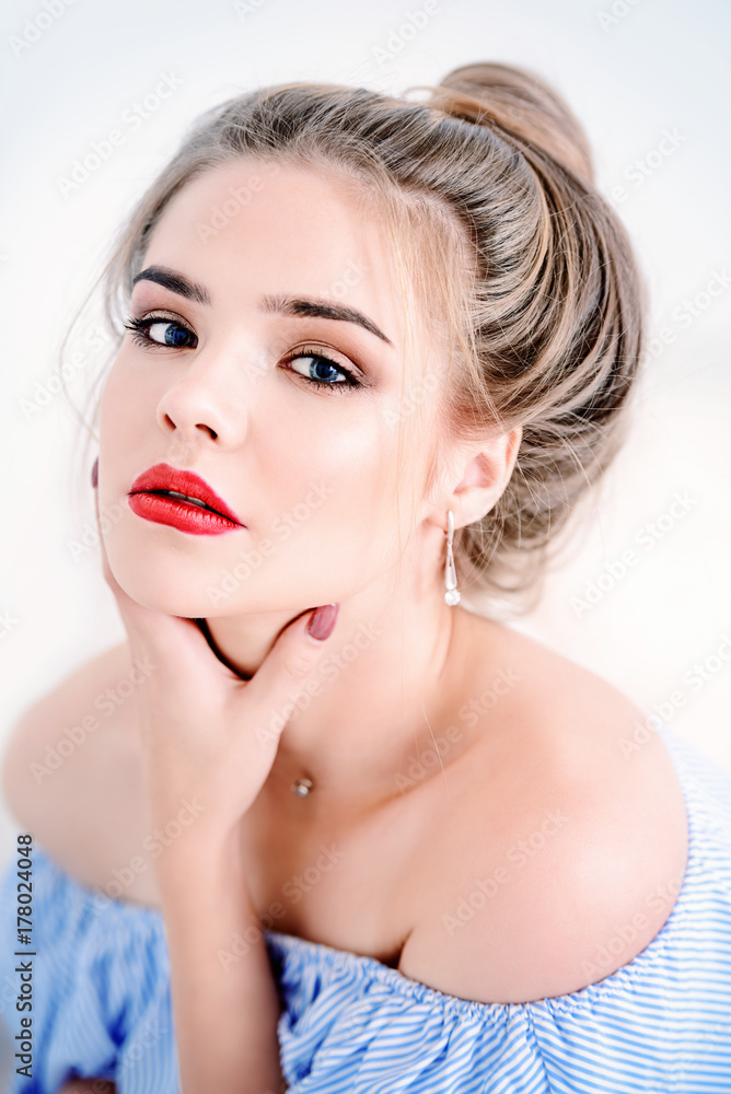 red lipstick temptation red lipstick temptation